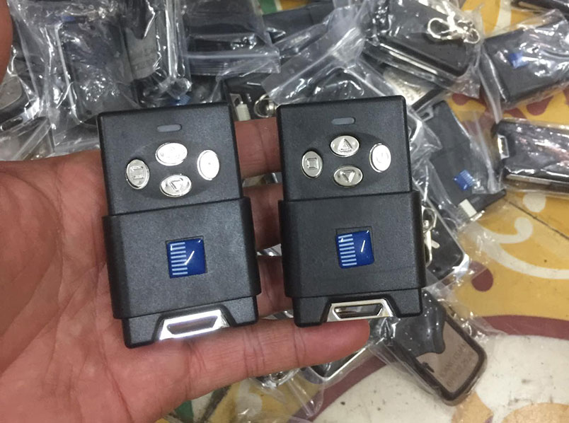 Sửa khóa cửa cuốn, sửa remote cửa cuốn, sửa điều khiển cửa cuốn tại Hà Nội