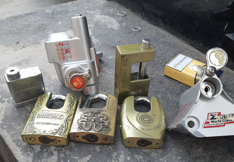 Khóa bị kẹt được xử lý bởi thợ sửa khóa cửa của chúng tôi