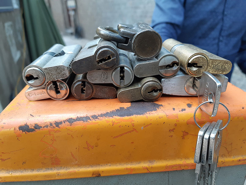 Thợ sửa khóa cửa tại nhà